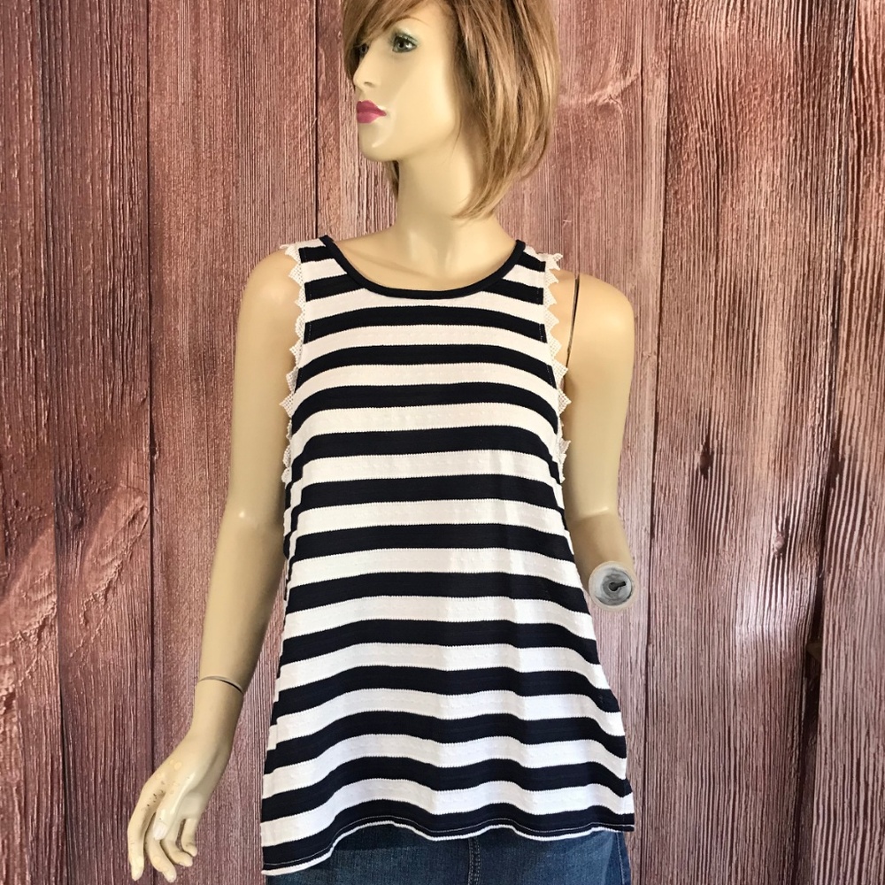 Hem & Thread Stripe Top Open Sides Small - image 1
